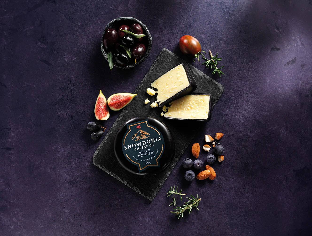Black Bomber Cheese Hamper - Image 3
