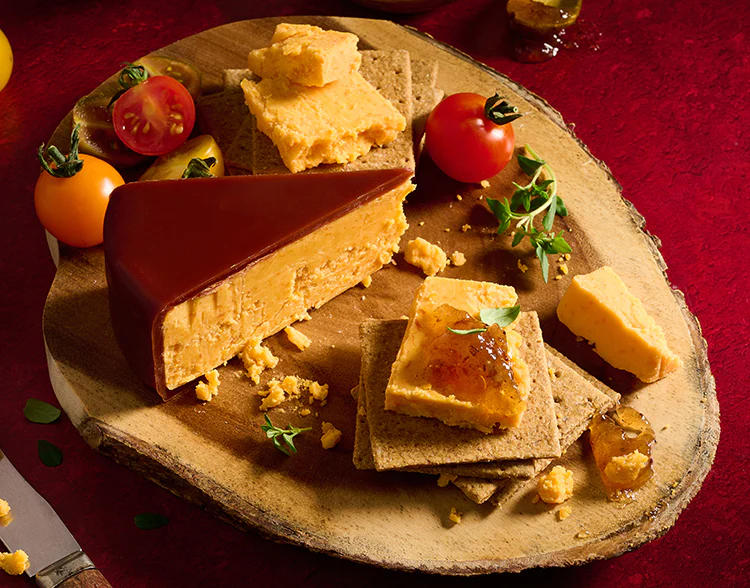 Cheddar and Red Leicester Selection - Image 5