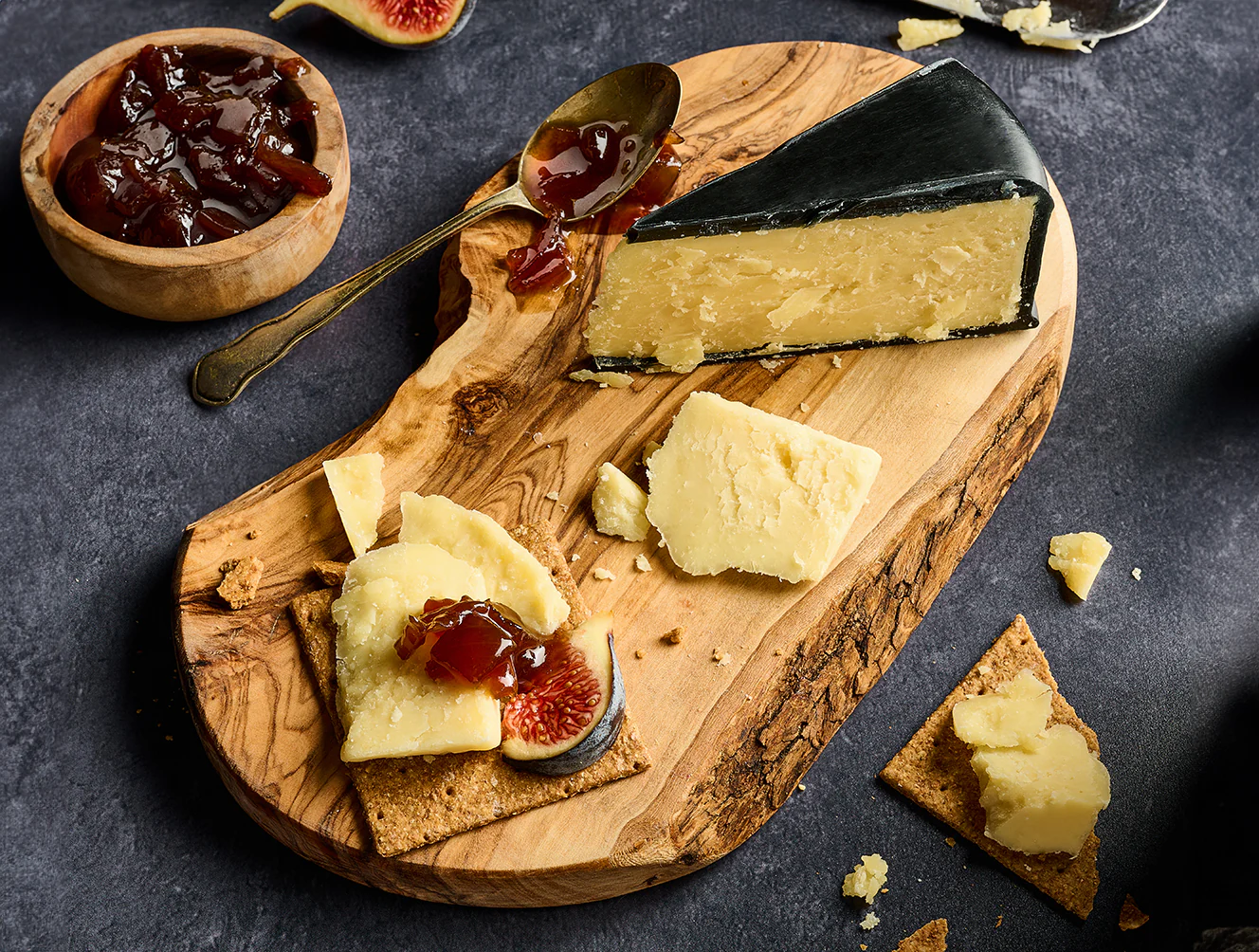 Classic Cheese Gift Basket - Image 3